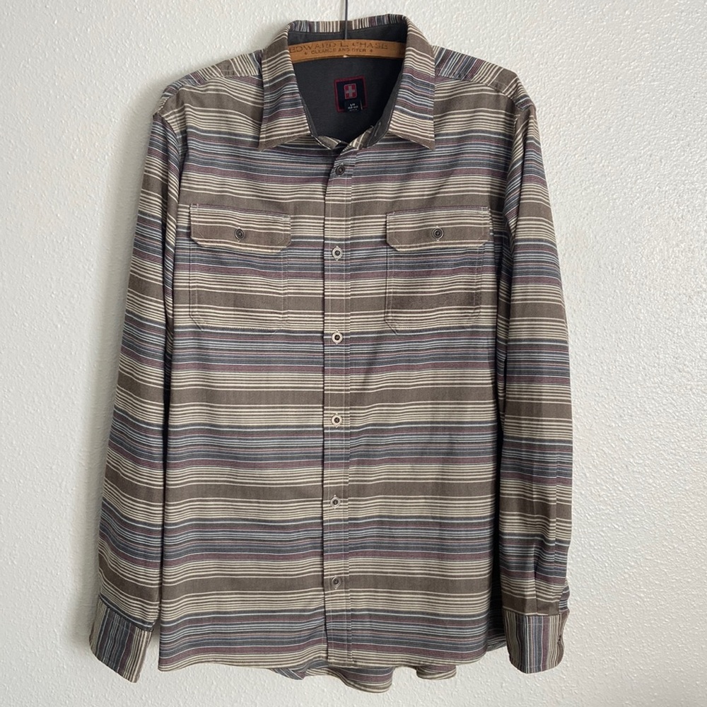 SwissGear Button Down (Large)